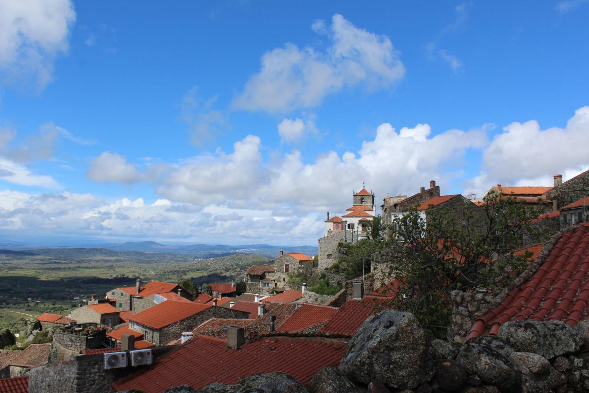 הוילה Lugar Sao Salvador De מונסנטו מראה חיצוני תמונה